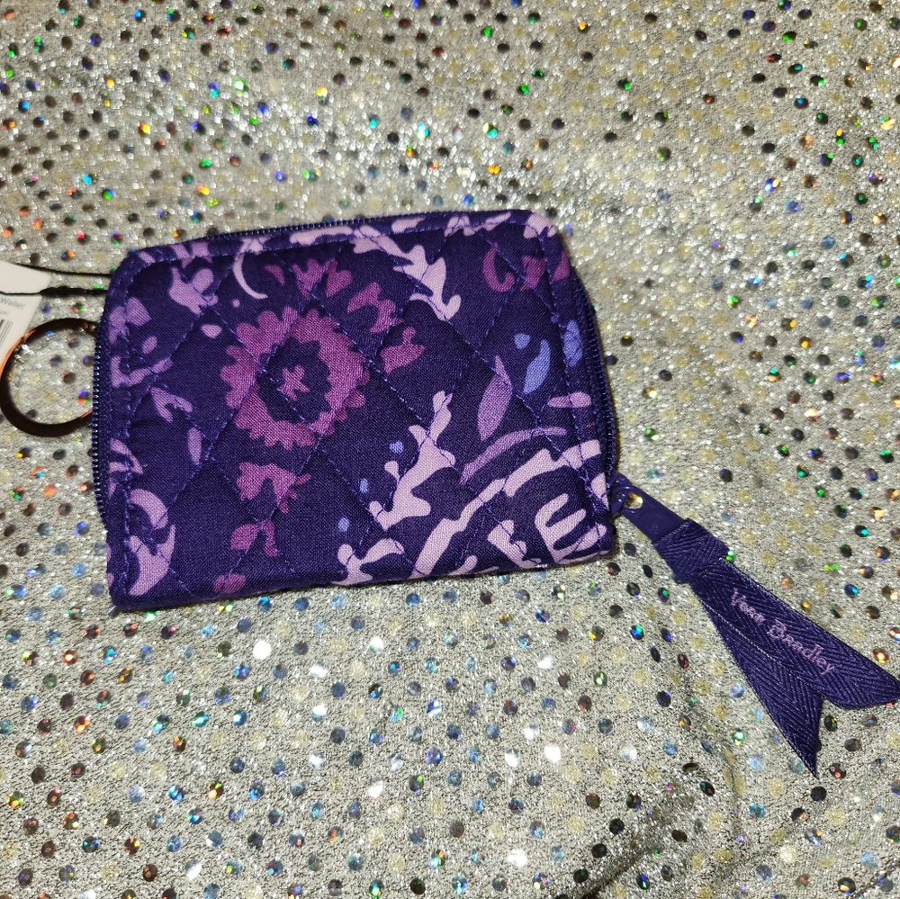 Vera Bradley RFID zip around wristlet